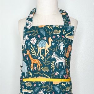 Child’s apron. Reversible.